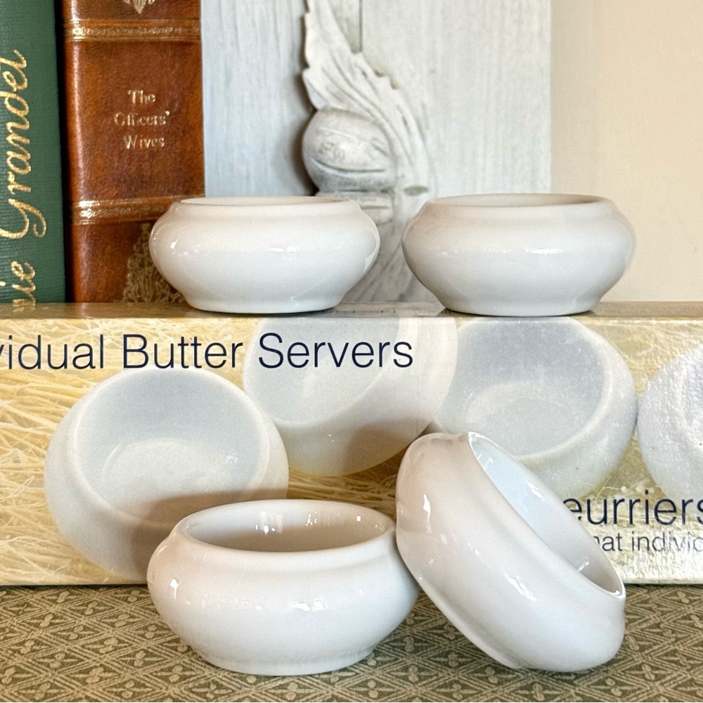 Vintage White Ironstone Individual Butter Servers, Chunky,Butter Pat,SET/4 - Picture 3 of 9